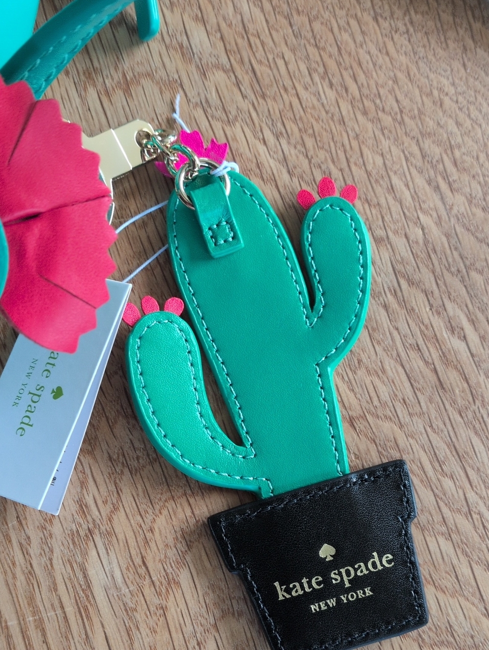 ✨ Rare Nwt New Horizons Kate Spade Cactus Bag WITH Matching Keychain - Picture 4 of 13